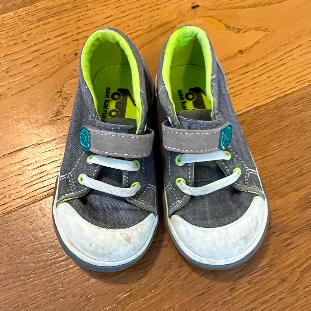 See Kai Run - Toddler Sneakers - Size 9